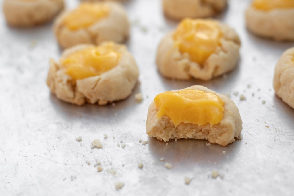 Macadamia Thumbprint Cookies with Passionfruit Curd
