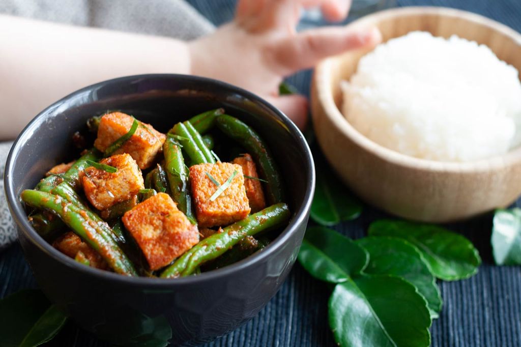 Quick Weeknight Tofu Pad Prik King - also popular with curious little preschoolers.