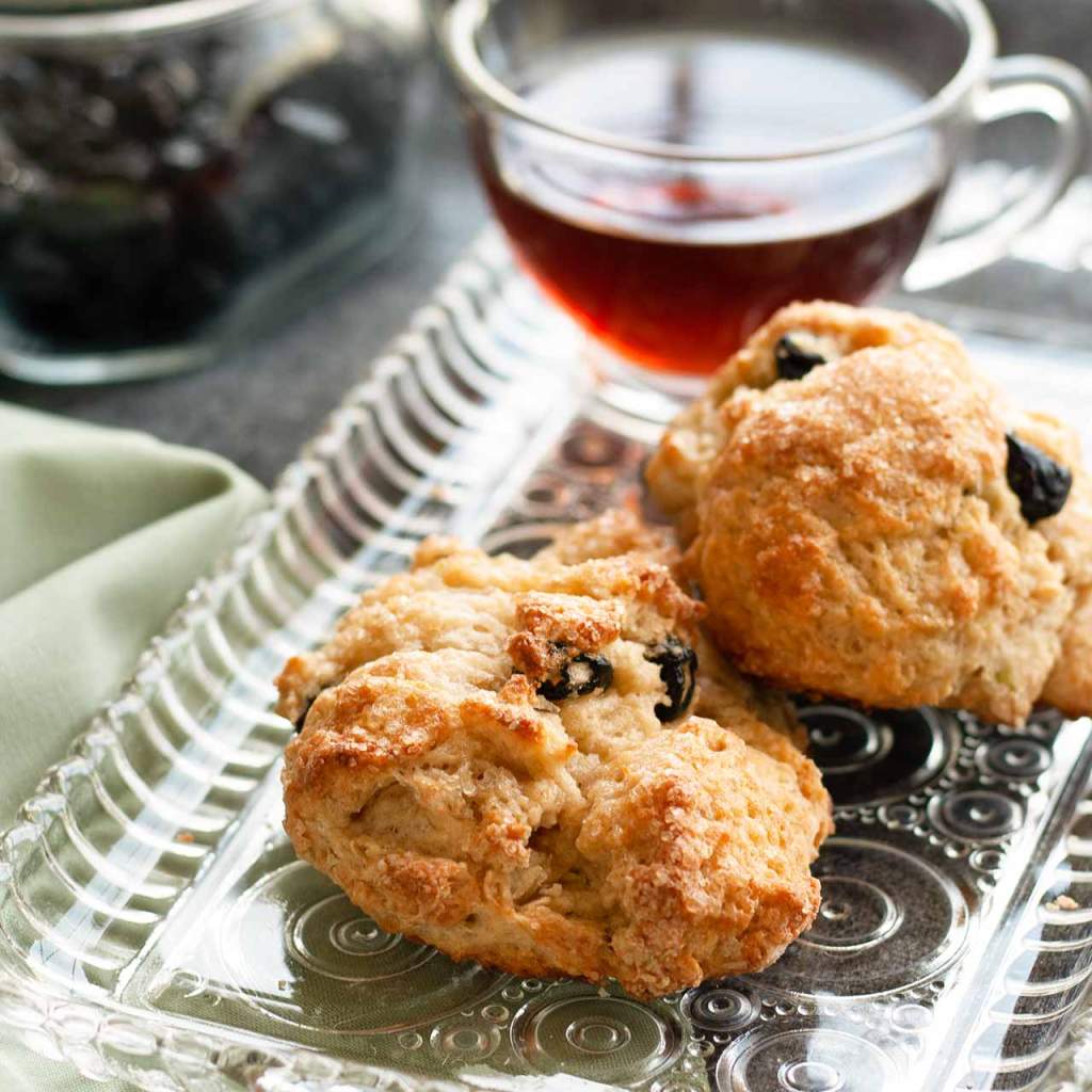 Blueberry Lemongrass Scones